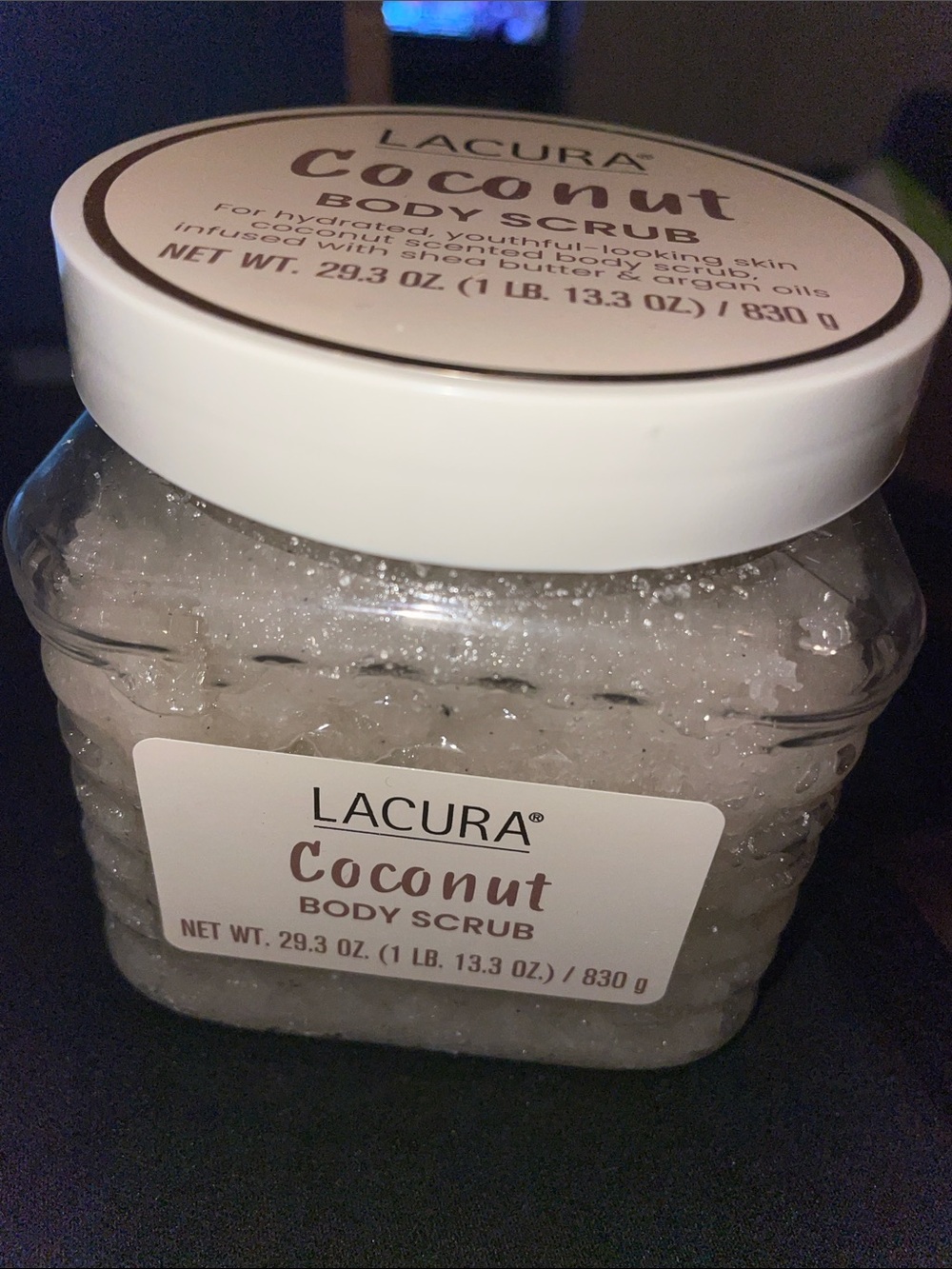Lacura Coconut Body Scrub - White